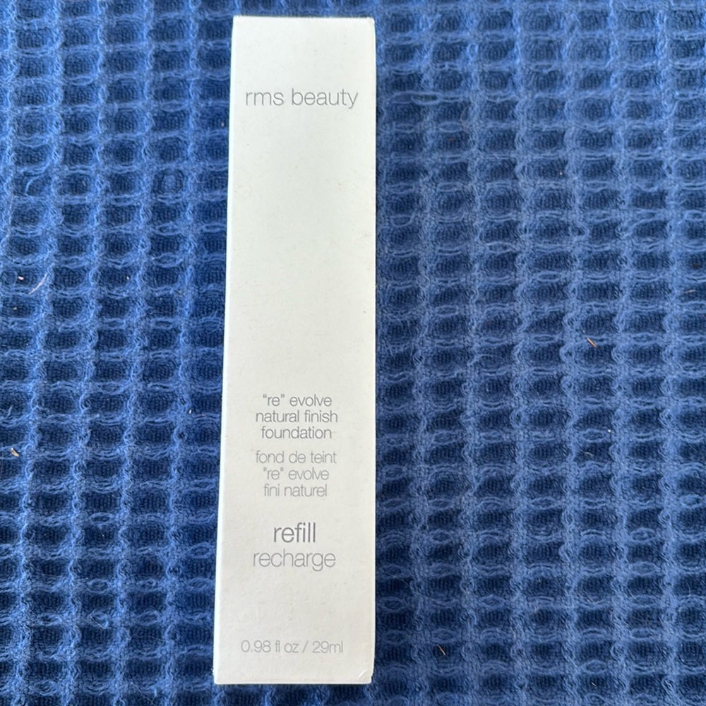 RMS beauty 
“Re”evolve natural finish foundation 
Color 22.5
